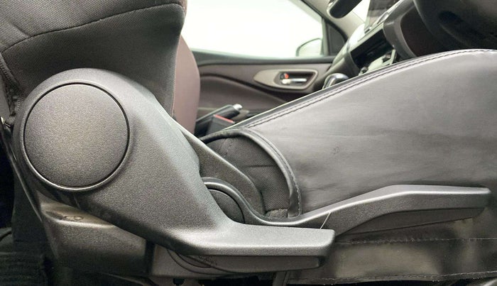 2023 Maruti FRONX ALPHA 1.0L TURBO 6 AT, Petrol, Automatic, 12,951 km, Driver Side Adjustment Panel