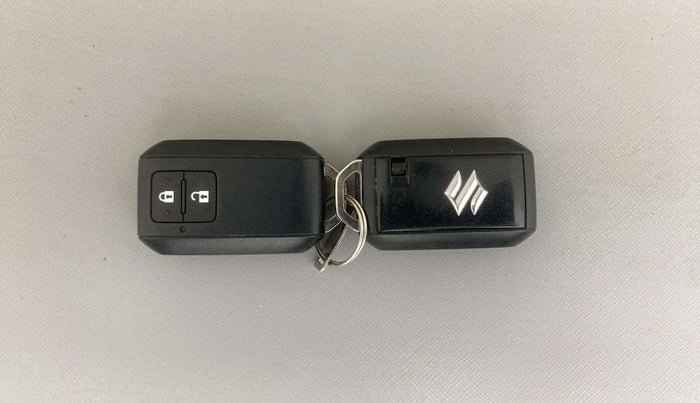 2023 Maruti FRONX ALPHA 1.0L TURBO 6 AT, Petrol, Automatic, 12,951 km, Key Close Up