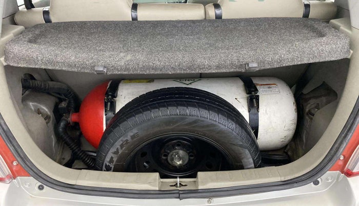 2016 Maruti Celerio VXI CNG, CNG, Manual, 86,742 km, Boot Inside