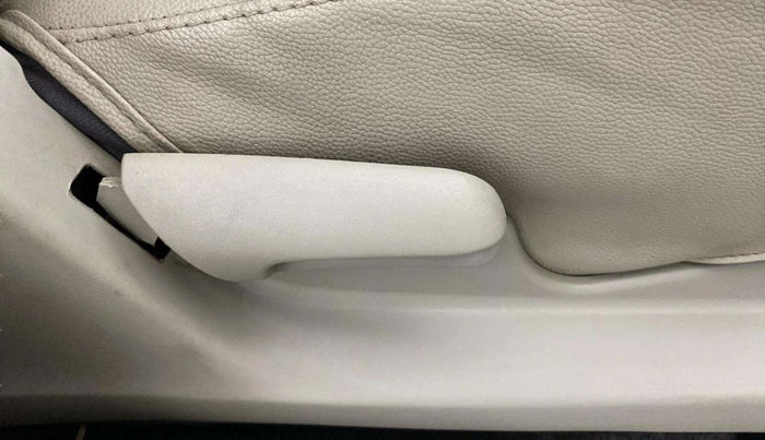 2016 Maruti Celerio VXI CNG, CNG, Manual, 86,742 km, Driver Side Adjustment Panel