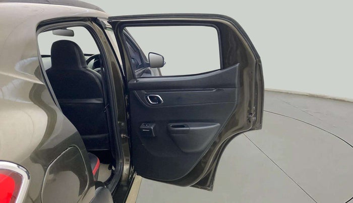 2019 Renault Kwid RXT 1.0 AMT (O), Petrol, Automatic, 42,049 km, RHS Rear Door