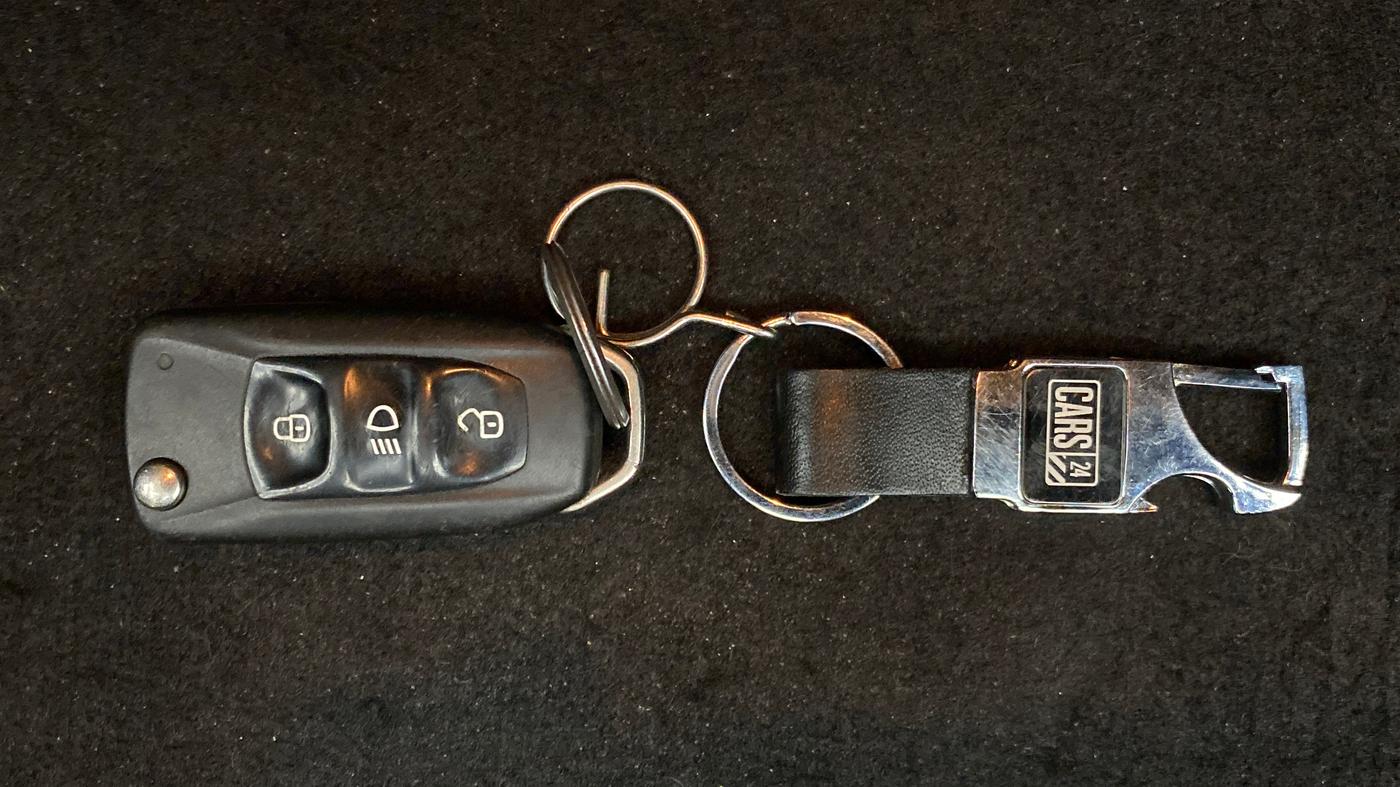 2017 Tata Zest XT PETROL, Petrol, Manual, 51,776 km, Key Close Up