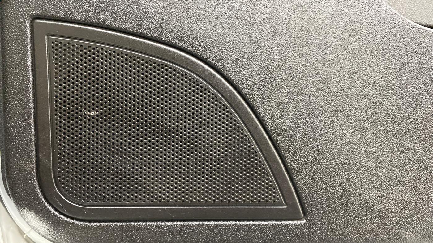 2017 Tata Zest XT PETROL, Petrol, Manual, 51,776 km, Speaker