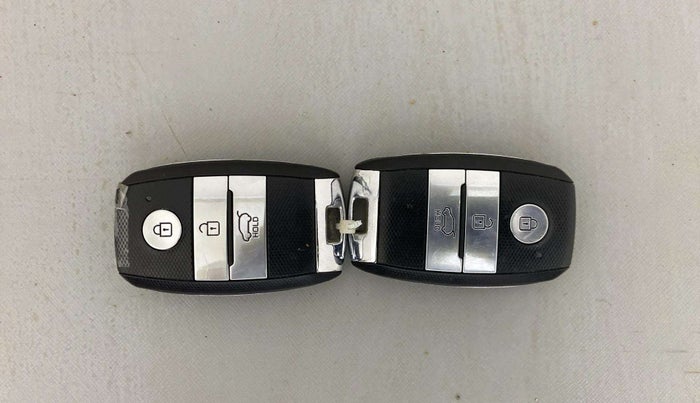 2019 KIA SELTOS GTK 1.4 PETROL, Petrol, Manual, 26,250 km, Key Close Up