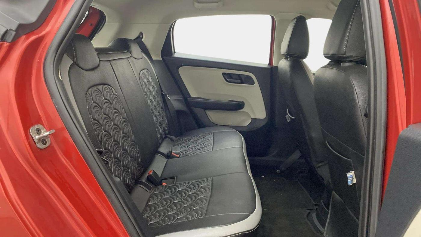 2021 Tata ALTROZ XT PETROL, Petrol, Manual, 21,415 km, Right Side Rear Door Cabin