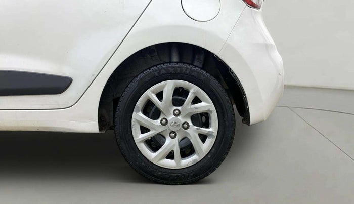 2017 Hyundai Grand i10 SPORTZ (O) 1.2 KAPPA VTVT, Petrol, Manual, 91,435 km, Left Rear Wheel