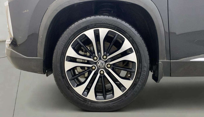 2022 MG HECTOR SHARP 1.5 PETROL CVT, Petrol, Automatic, 35,878 km, Left Front Wheel