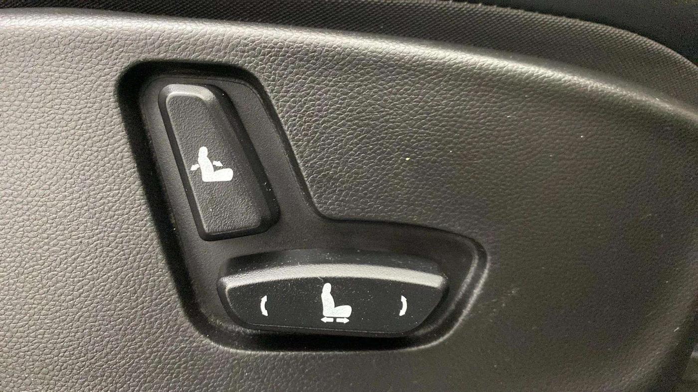 2022 MG HECTOR SHARP 1.5 PETROL CVT, Petrol, Automatic, 35,878 km, Driver Side Adjustment Panel