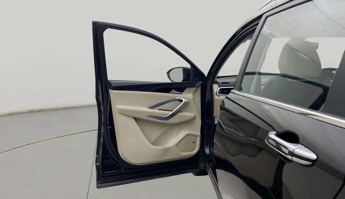 2022 MG HECTOR SHARP 1.5 PETROL CVT, Petrol, Automatic, 35,878 km, LHS Front Door