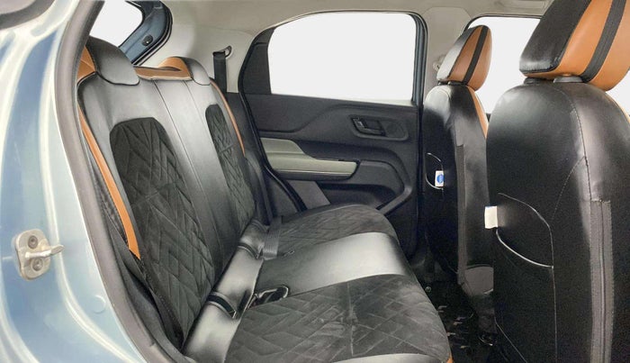 2021 Tata PUNCH ADVENTURE MT, Petrol, Manual, 41,434 km, Right Side Rear Door Cabin