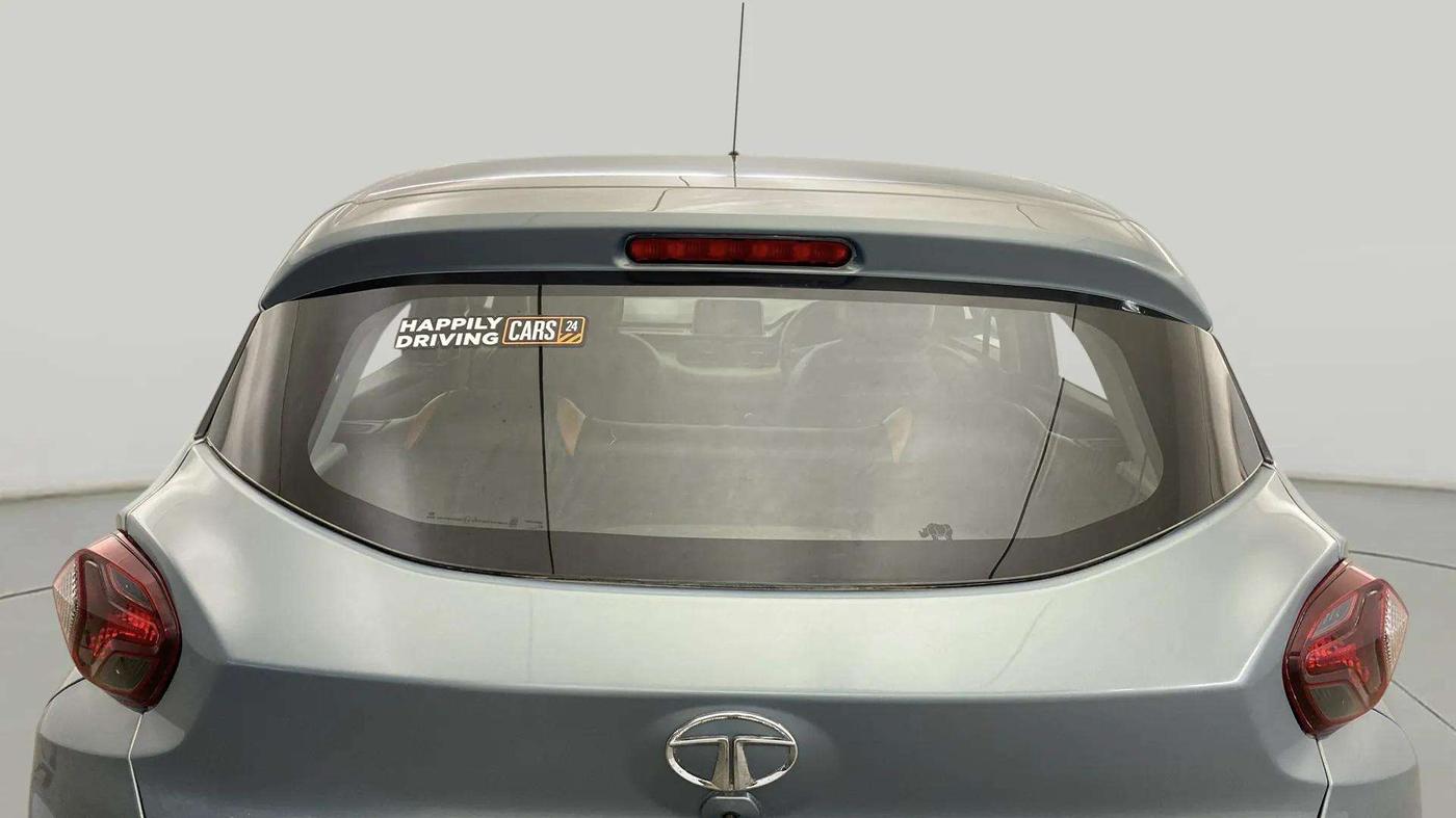 2021 Tata PUNCH ADVENTURE MT, Petrol, Manual, 41,434 km, Rear Windshield
