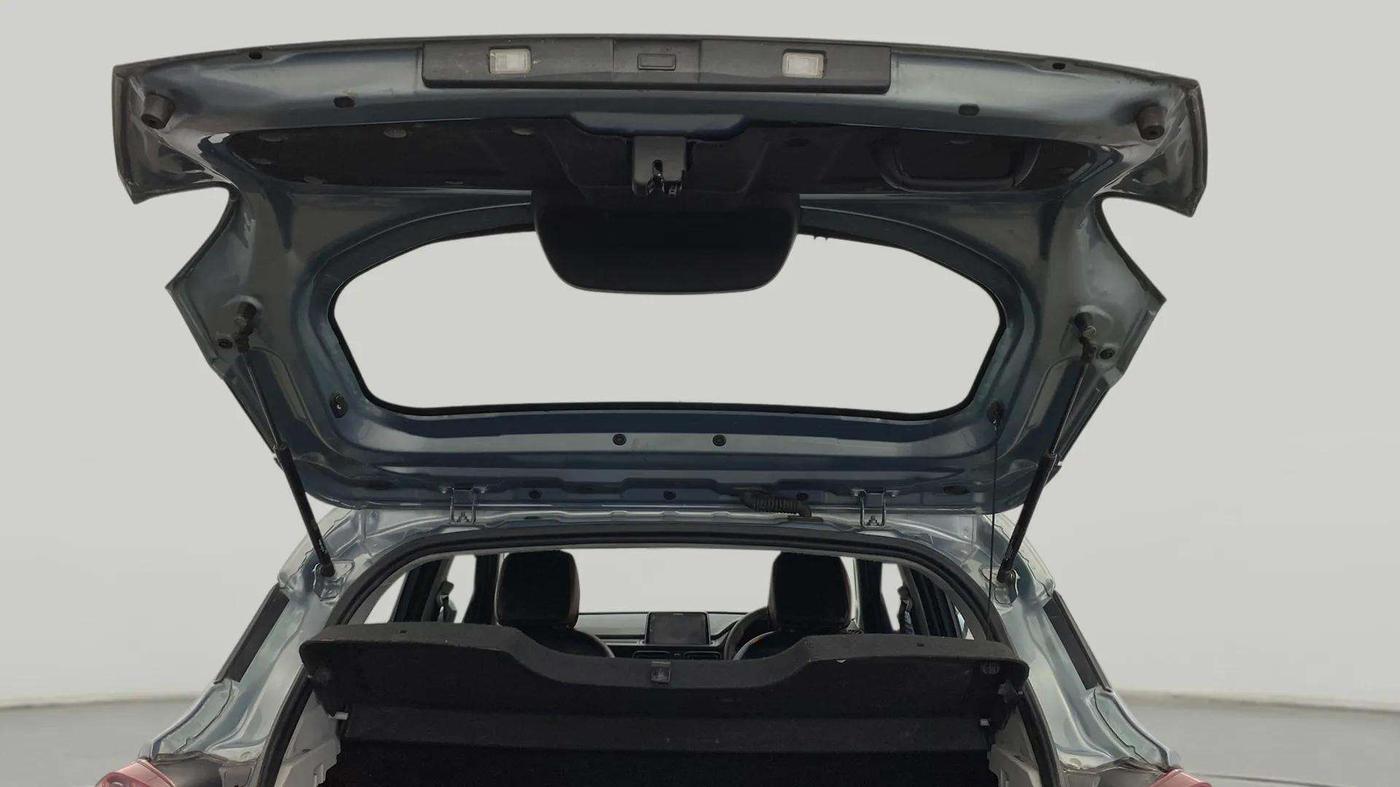 2021 Tata PUNCH ADVENTURE MT, Petrol, Manual, 41,434 km, Boot Door Open