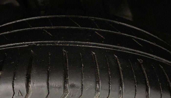 2021 Tata PUNCH ADVENTURE MT, Petrol, Manual, 41,434 km, Left Front Tyre Tread