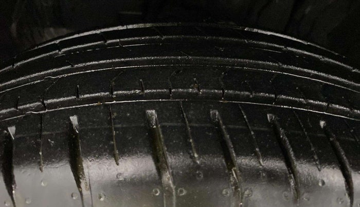 2023 Tata PUNCH PURE MT, Petrol, Manual, 15,479 km, Left Front Tyre Tread