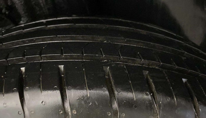 2023 Tata PUNCH PURE MT, Petrol, Manual, 15,479 km, Left Rear Tyre Tread