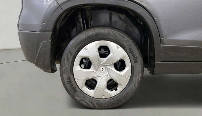 2022 Maruti Vitara Brezza VXI, Petrol, Manual, 67,564 km, Right Rear Wheel