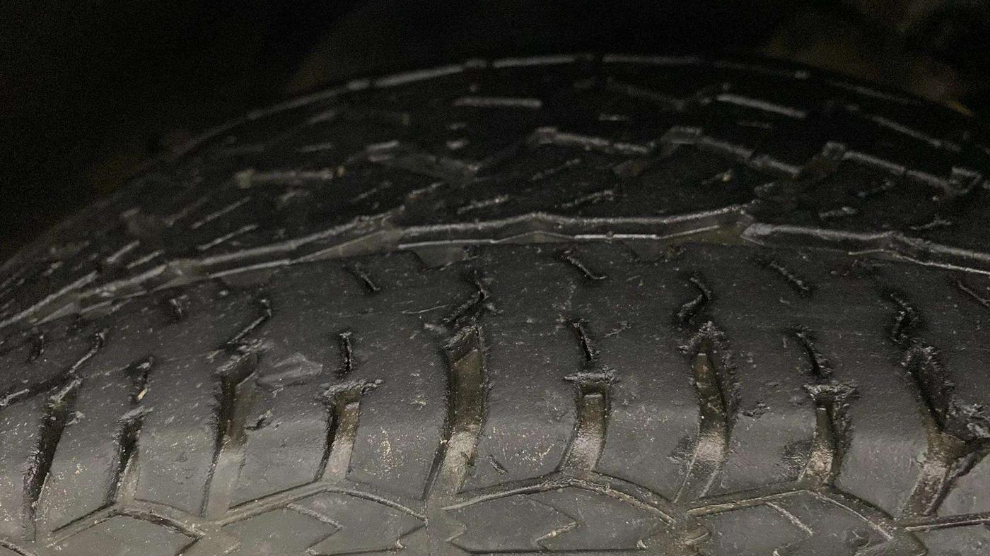 2021 Tata Harrier XZA PLUS 2.0L, Diesel, Automatic, 70,951 km, Left Front Tyre Tread