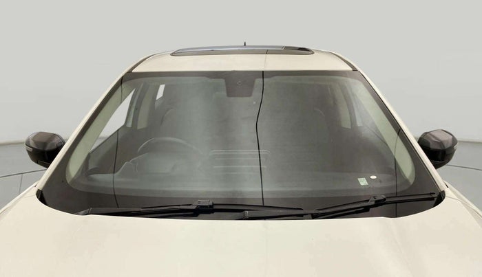 2021 Tata Harrier XZA PLUS 2.0L, Diesel, Automatic, 70,798 km, Front Windshield