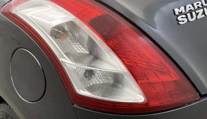 2016 Maruti Swift LXI (O), Petrol, Manual, 74,983 km, Left tail light - Minor damage