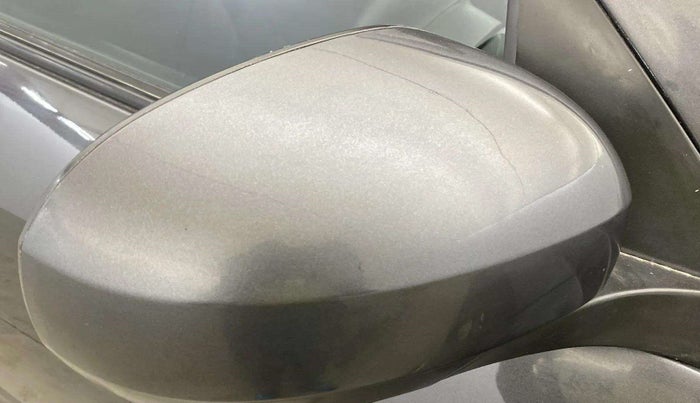 2016 Maruti Swift LXI (O), Petrol, Manual, 74,983 km, Right rear-view mirror - Minor scratches