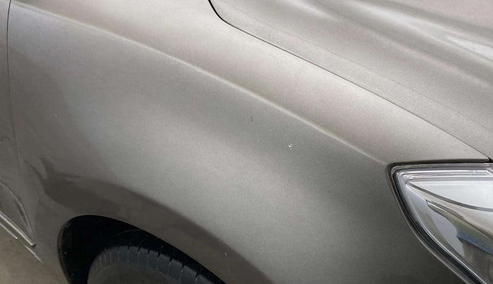 2018 Maruti Swift ZXI AMT, Petrol, Automatic, 64,710 km, Right fender - Minor scratches