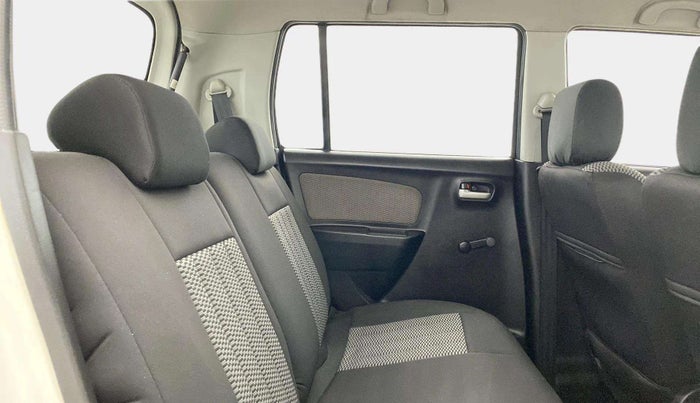 2014 Maruti Wagon R 1.0 LXI, Petrol, Manual, 64,541 km, Right Side Rear Door Cabin