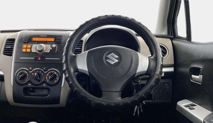 2014 Maruti Wagon R 1.0 LXI, Petrol, Manual, 64,541 km, Steering Wheel Close Up