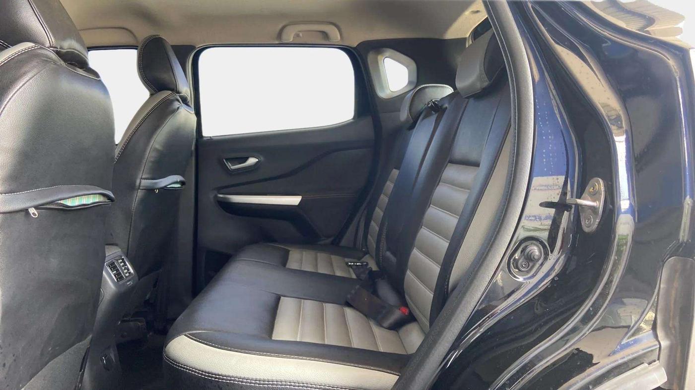 2023 Nissan MAGNITE XV PREMIUM, Petrol, Manual, 16,656 km, Right Side Rear Door Cabin