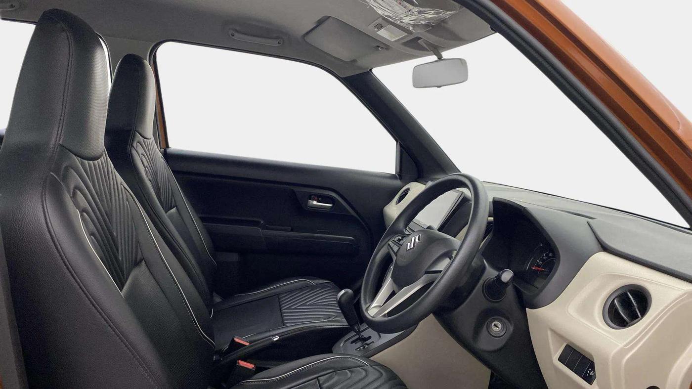 2019 Maruti New Wagon-R VXI 1.2 AMT, Petrol, Automatic, 67,661 km, Right Side Front Door Cabin