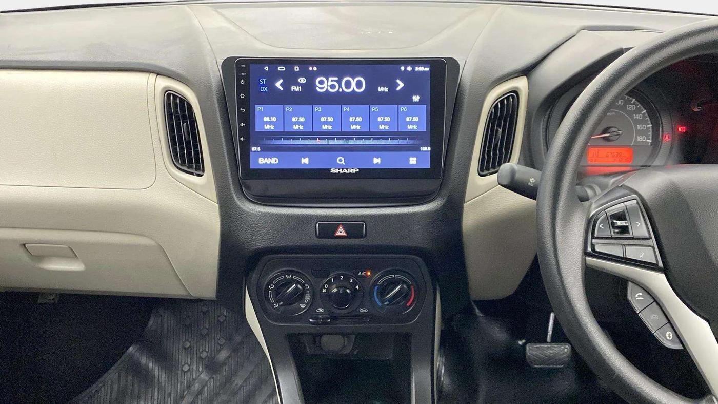 2019 Maruti New Wagon-R VXI 1.2 AMT, Petrol, Automatic, 67,661 km, Air Conditioner
