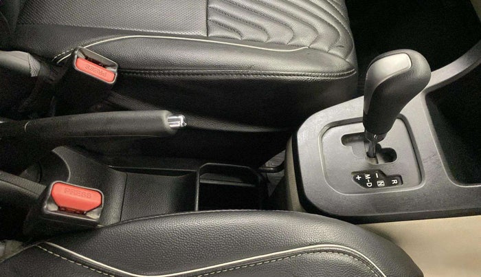 2019 Maruti New Wagon-R VXI 1.2 AMT, Petrol, Automatic, 67,628 km, Gear Lever