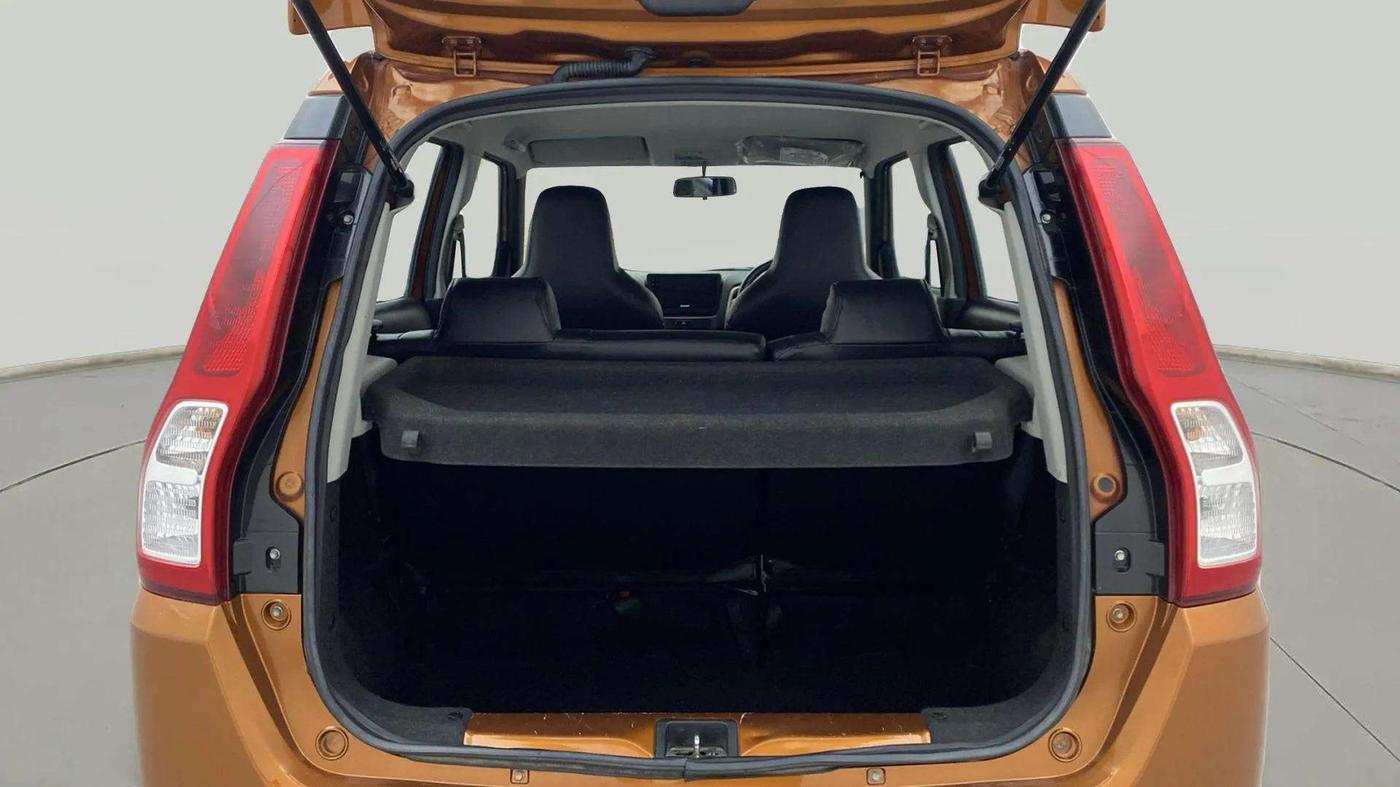 2019 Maruti New Wagon-R VXI 1.2 AMT, Petrol, Automatic, 67,661 km, Boot Inside