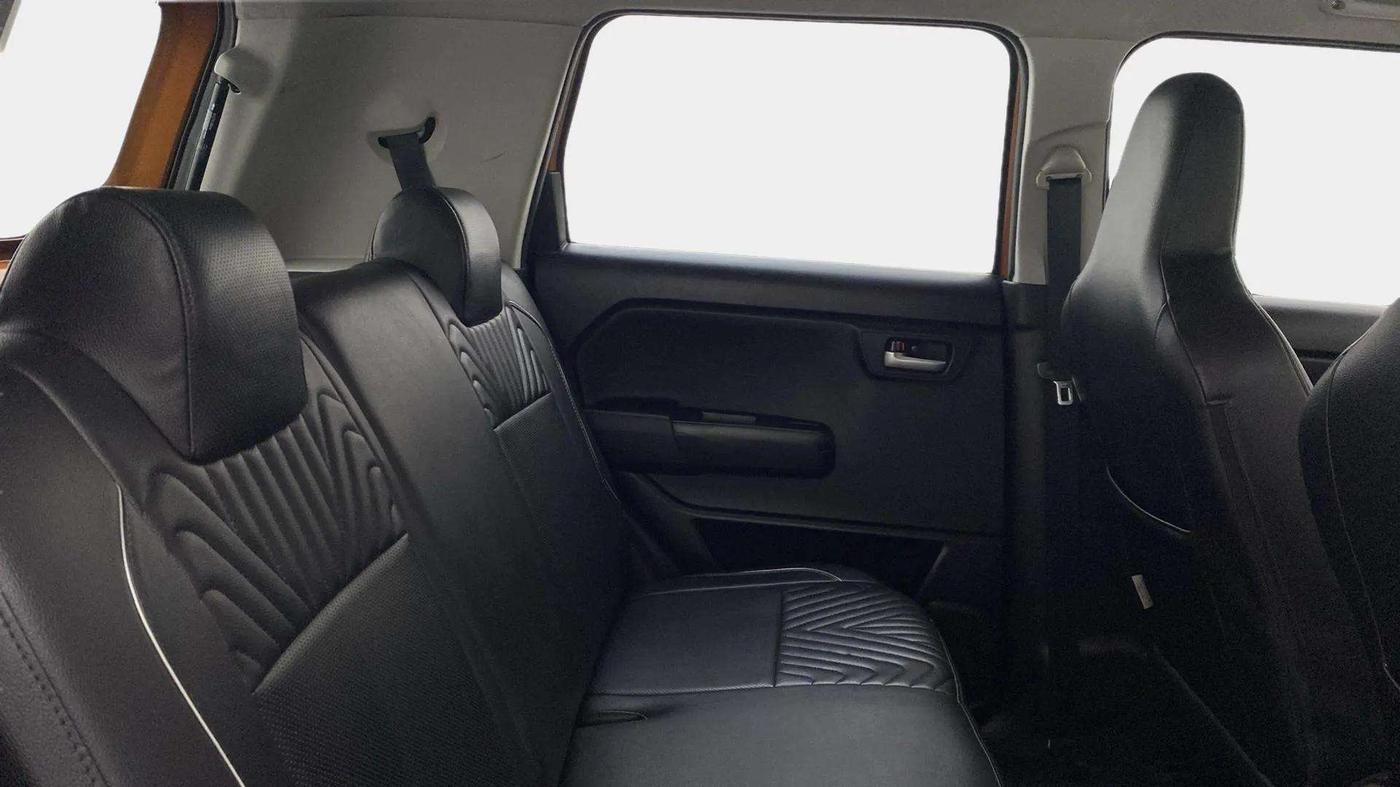 2019 Maruti New Wagon-R VXI 1.2 AMT, Petrol, Automatic, 67,661 km, Right Side Rear Door Cabin