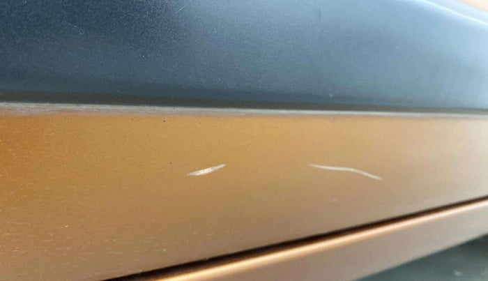 2019 Maruti New Wagon-R VXI 1.2 AMT, Petrol, Automatic, 67,628 km, Driver-side door - Paint minor damage