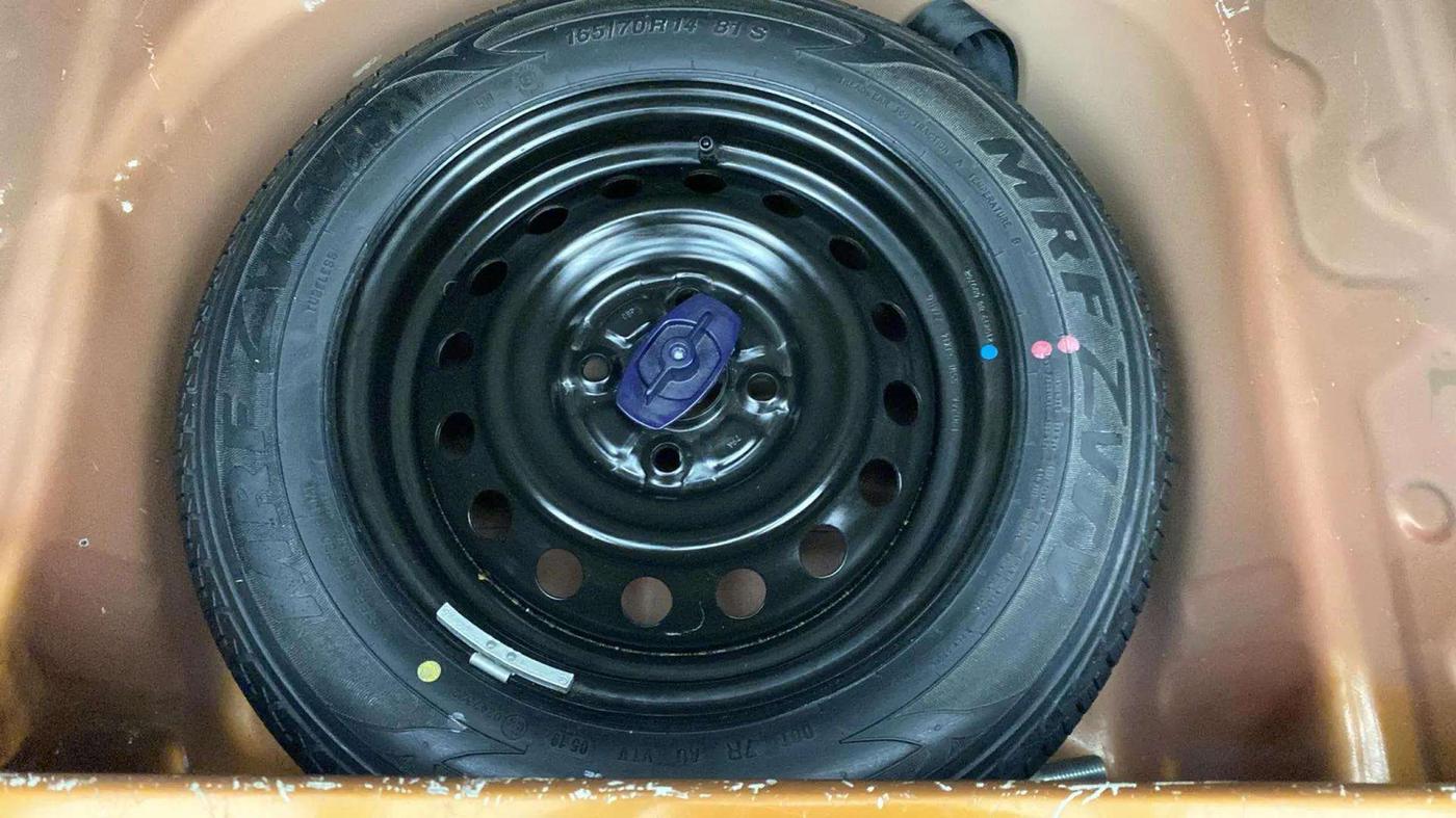 2019 Maruti New Wagon-R VXI 1.2 AMT, Petrol, Automatic, 67,661 km, Spare Tyre