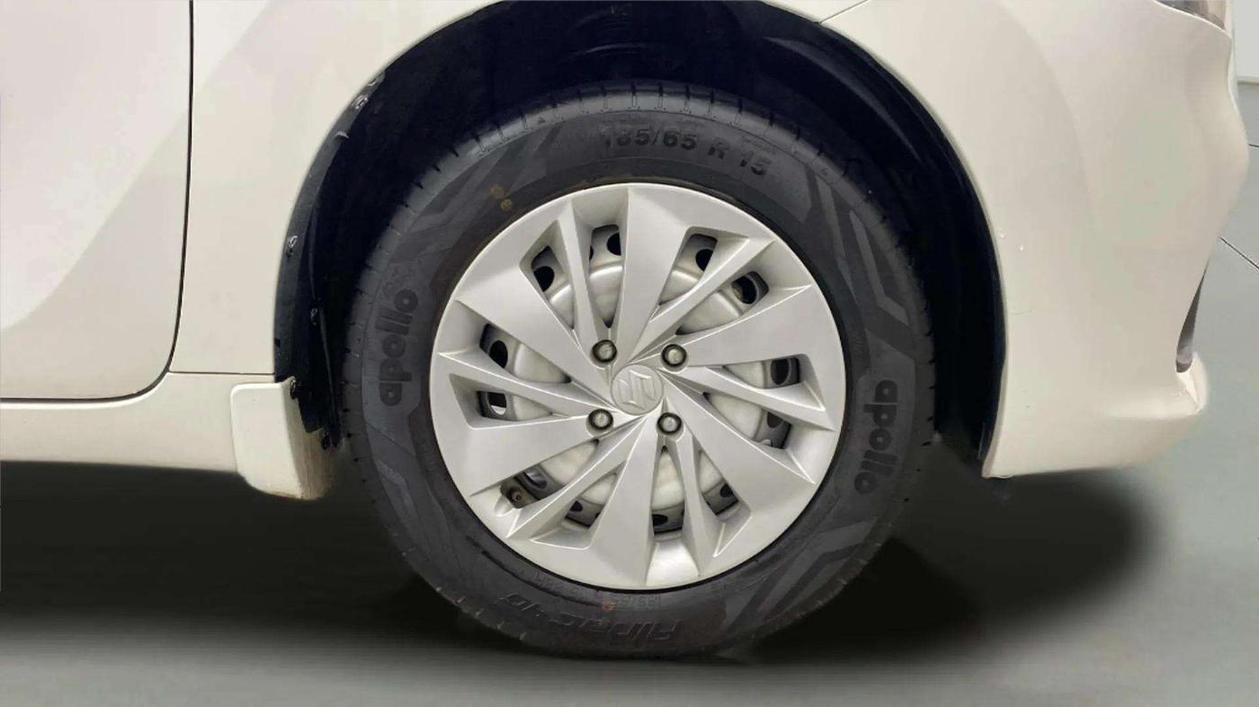 2022 Maruti Baleno SIGMA PETROL 1.2, Petrol, Manual, 28,539 km, Right Front Wheel