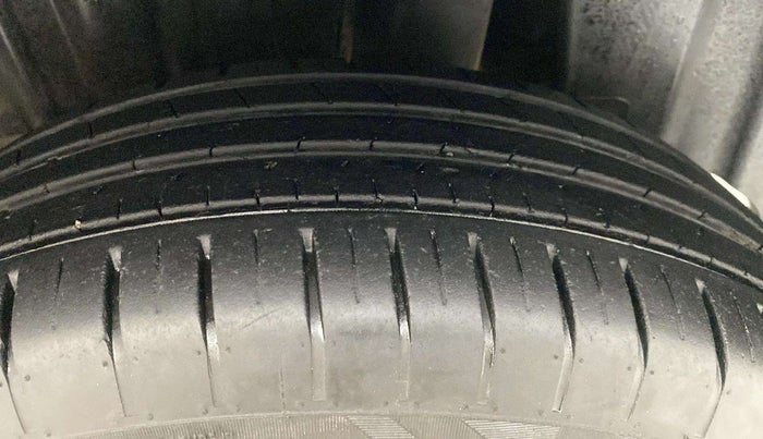 2022 Maruti Baleno SIGMA PETROL 1.2, Petrol, Manual, 28,539 km, Left Rear Tyre Tread
