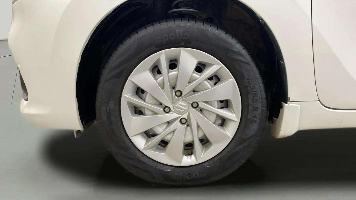 2022 Maruti Baleno SIGMA PETROL 1.2, Petrol, Manual, 28,539 km, Left Front Wheel