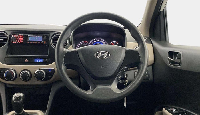2015 Hyundai Grand i10 MAGNA 1.2 KAPPA VTVT, Petrol, Manual, 42,130 km, Steering Wheel Close Up