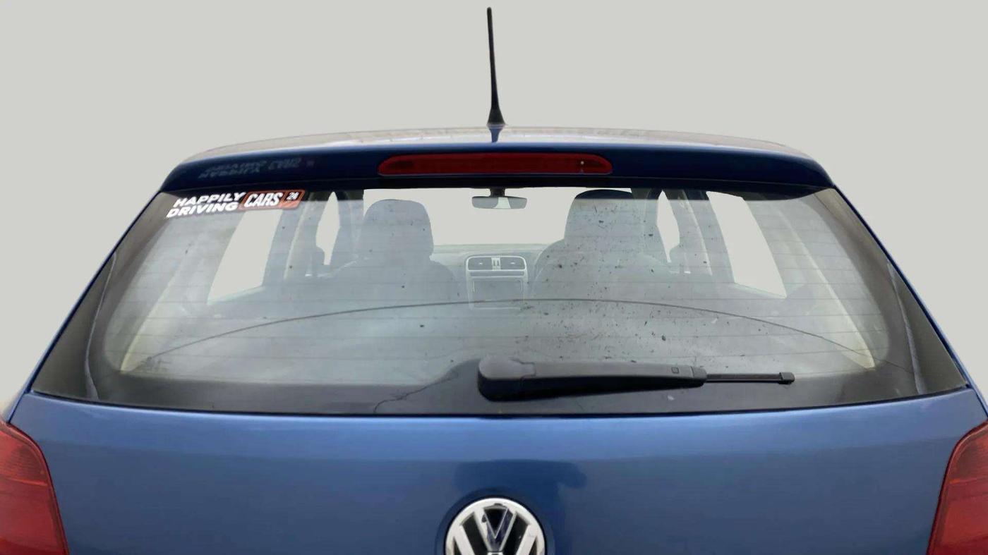 2016 Volkswagen Polo HIGHLINE1.2L, Petrol, Manual, 68,525 km, Rear Windshield