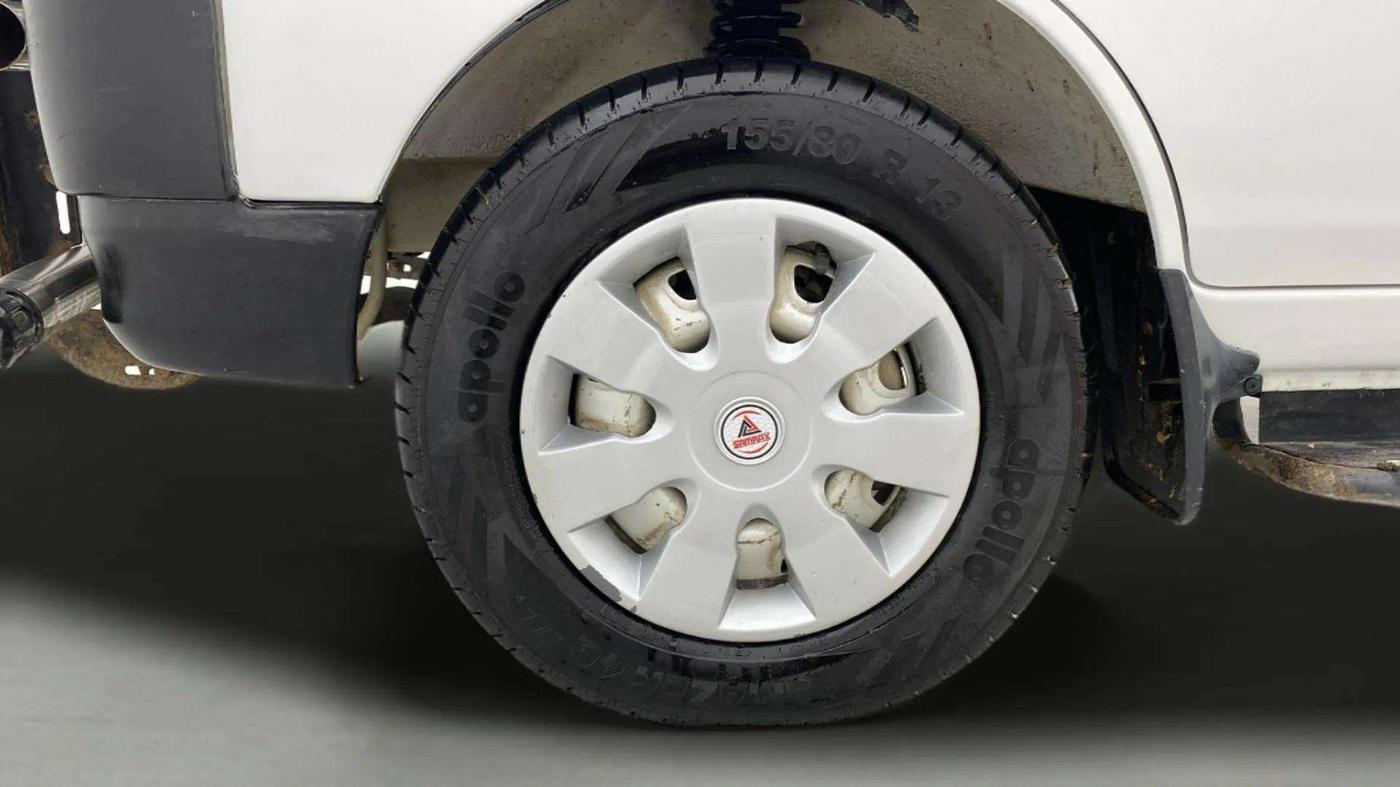 2021 Maruti Eeco 5 STR WITH A/C+HTR, Petrol, Manual, 49,163 km, Left Front Wheel