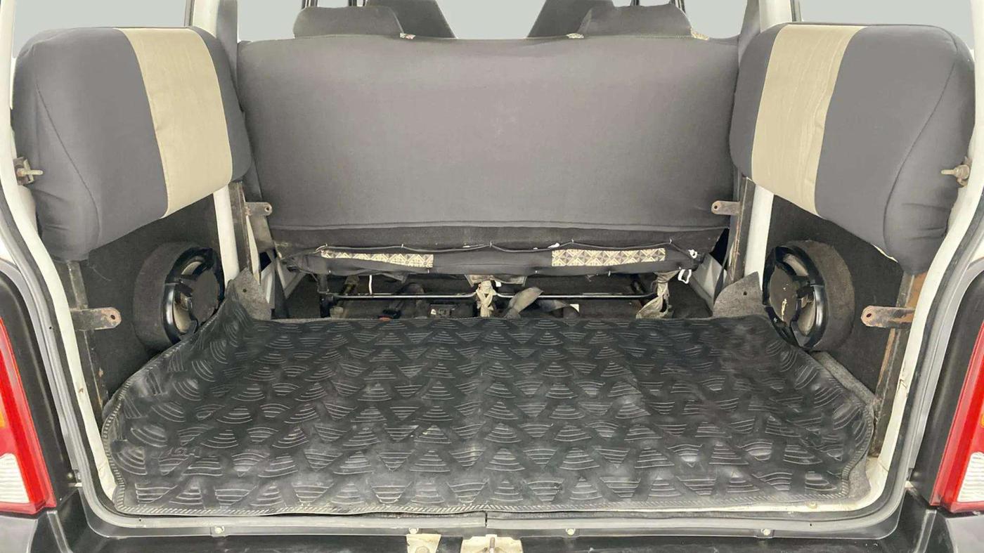 2021 Maruti Eeco 5 STR WITH A/C+HTR, Petrol, Manual, 49,163 km, Boot Inside