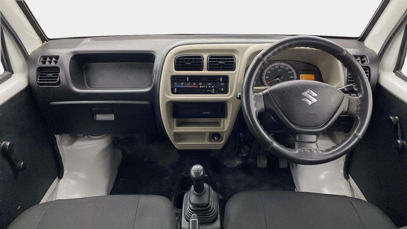 2021 Maruti Eeco 5 STR WITH A/C+HTR, Petrol, Manual, 49,163 km, Dashboard