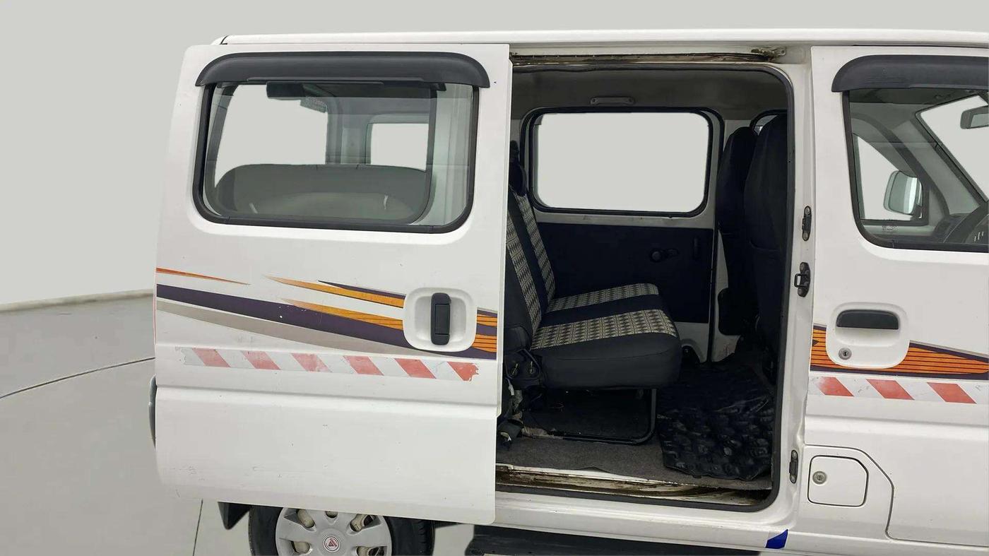 2021 Maruti Eeco 5 STR WITH A/C+HTR, Petrol, Manual, 49,163 km, RHS Rear Door