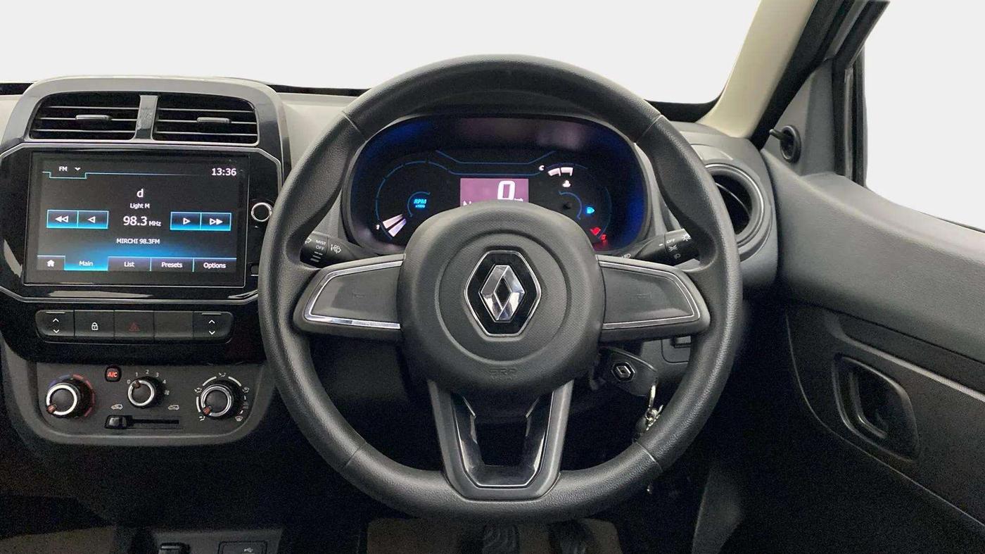 2021 Renault Kwid RXT 1.0 AMT (O), Petrol, Automatic, 22,891 km, Steering Wheel Close Up