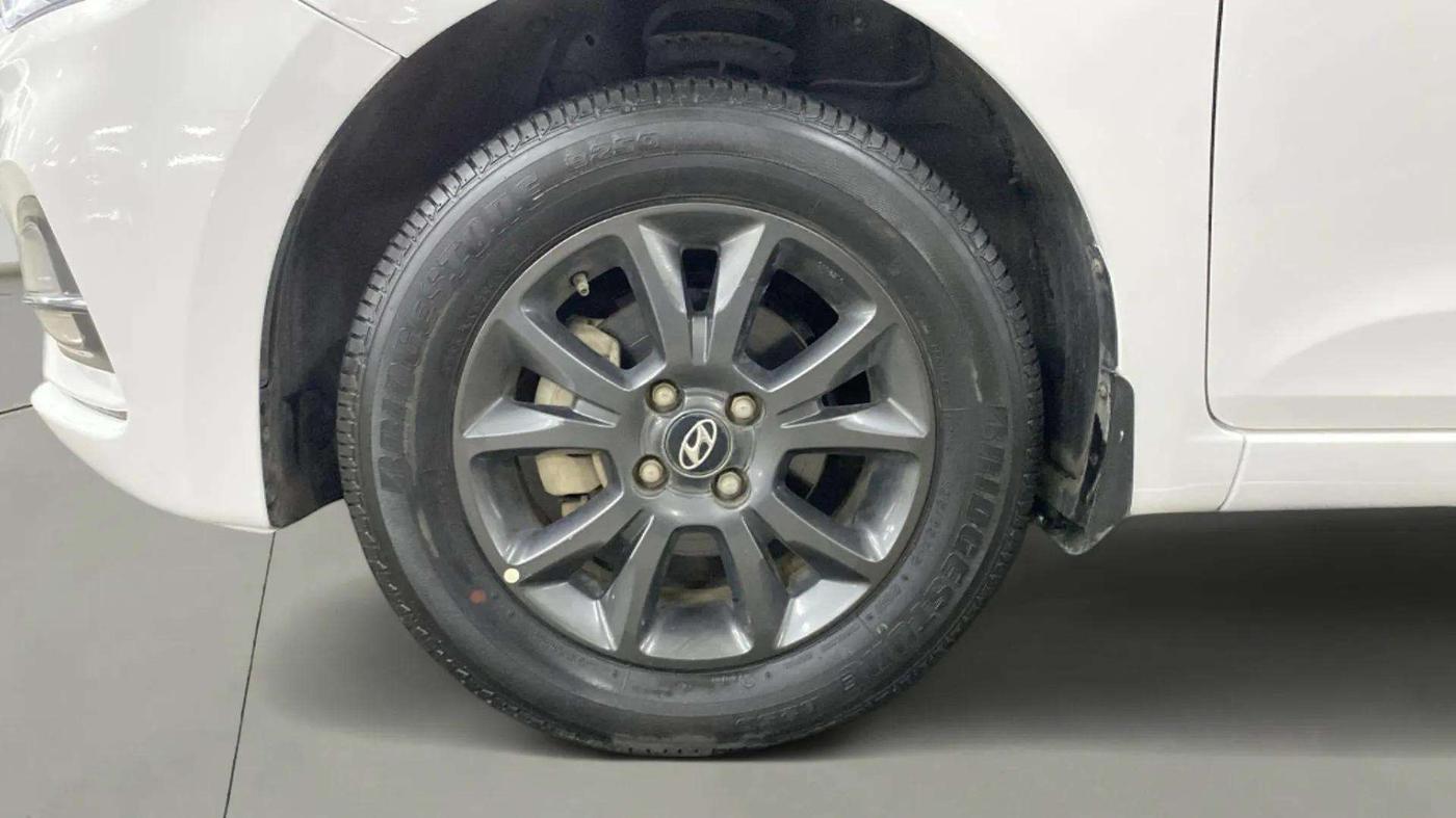 2019 Hyundai Elite i20 SPORTZ PLUS 1.2, Petrol, Manual, 10,765 km, Left Front Wheel