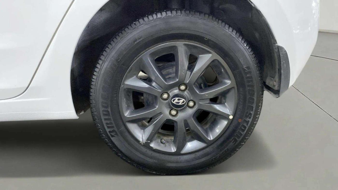 2019 Hyundai Elite i20 SPORTZ PLUS 1.2, Petrol, Manual, 10,765 km, Left Rear Wheel