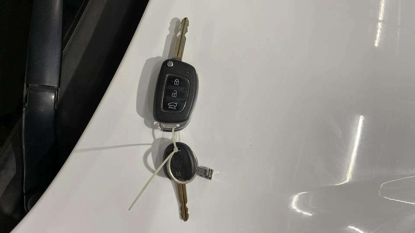 2019 Hyundai Elite i20 SPORTZ PLUS 1.2, Petrol, Manual, 10,765 km, Key Close Up