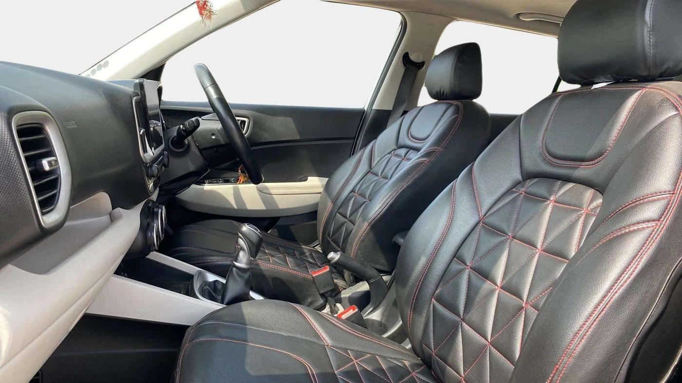 2023 Hyundai VENUE SX 1.0 (O) TURBO IMT, Petrol, Manual, 36,205 km, Right Side Front Door Cabin