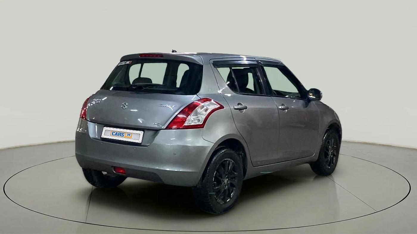 2014 Maruti Swift ZDI, Diesel, Manual, 96,229 km, Right Back Diagonal